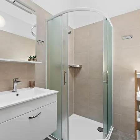 Apartman Zuzic Novigrad Istria Exterior foto