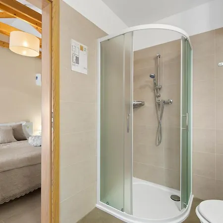 Apartman Zuzic Novigrad Istria Exterior foto
