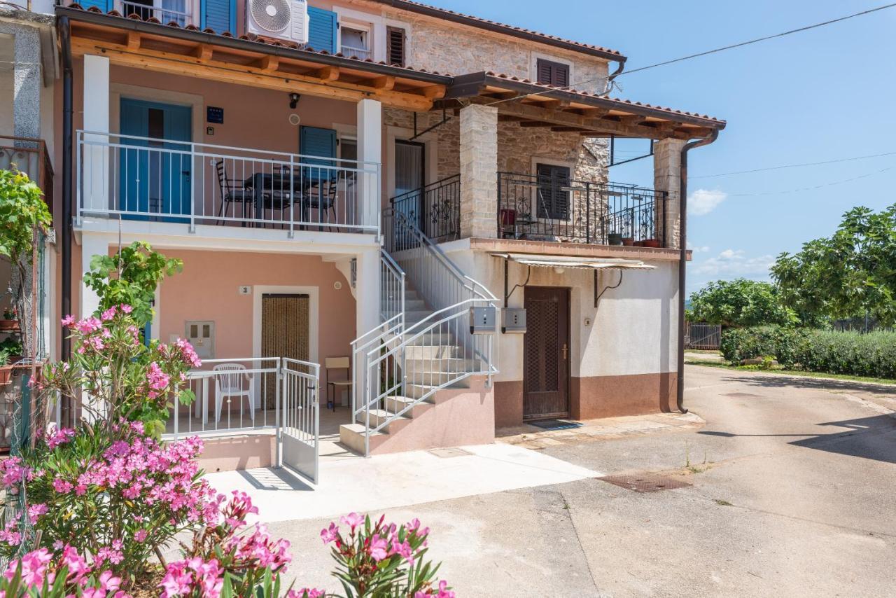 Zuzic Apartment