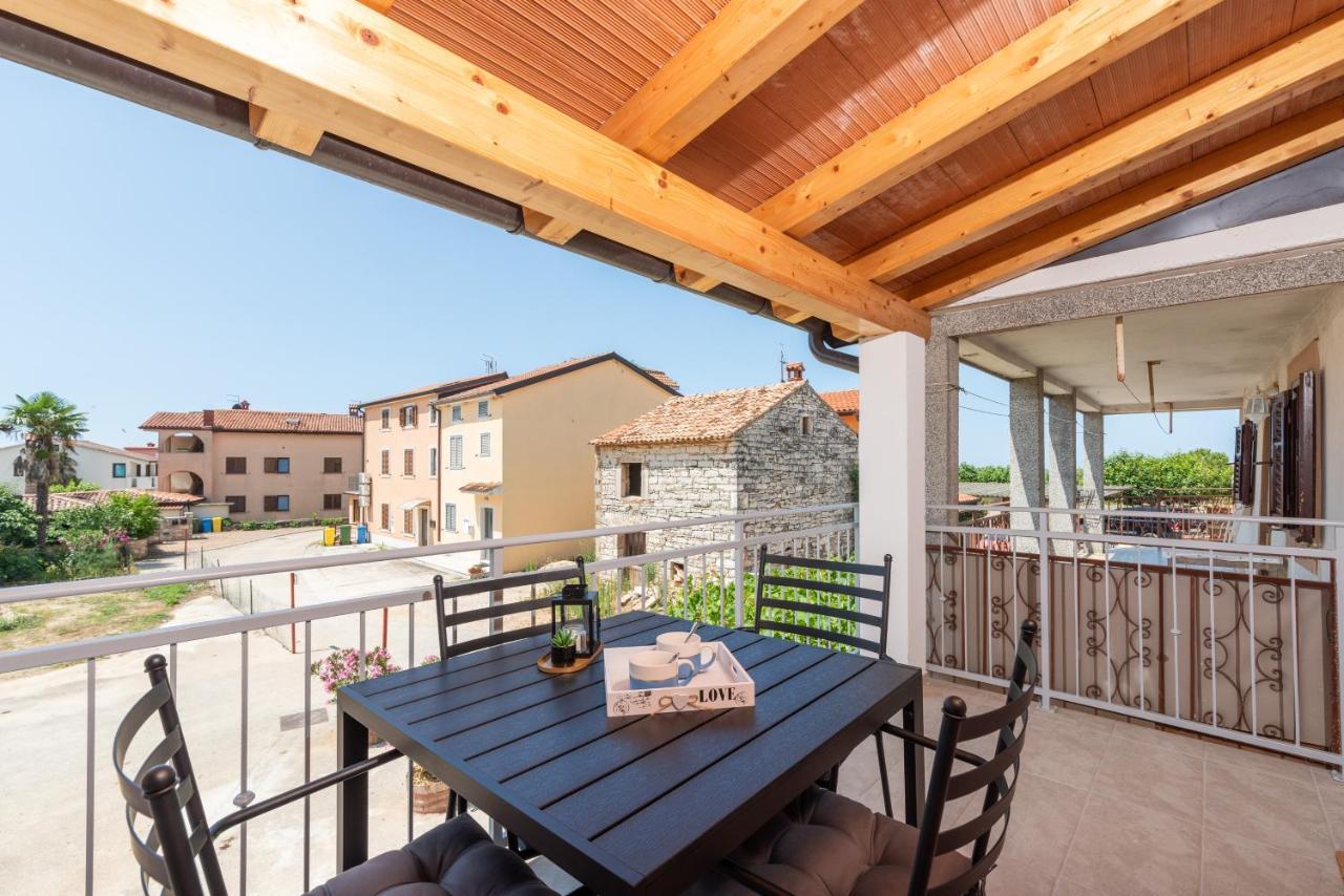 Zuzic Novigrad (Istria)